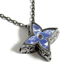 Collana con ciondolo a forma di fiore per uomo Louis Vuitton Altro