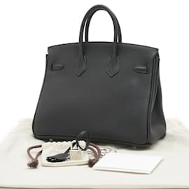 Hermès-Hermes Birkin 25 Handbag in Black Togo Leather-Black
