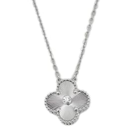 Van Cleef & Arpels-Van Cleef & Arpels Alhambra Necklace-Golden