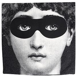 Fornasetti Mujer negra y blanca con funda de almohada de máscara para los ojos #2 Negro