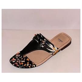 Fendi-Fendi Elegant sandal size 38-Black