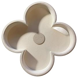 Louis Vuitton-Monogram Flower Pocket Empty-Beige