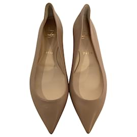 Christian Louboutin-Ballerines Pigalle de Christian Louboutin en cuir nude-Marron,Chair