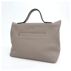 Hermès-Hermès Kelly 2424 35 -Multiple colors