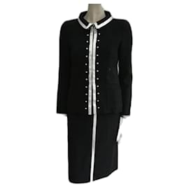 Chanel-CHANEL 04P BLACK WOOL SILK Suit-Black