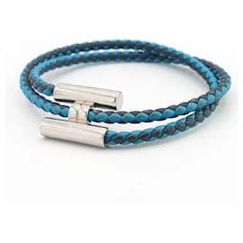 Hermès Bracciale charm Hermes in pelle blu navy e metallo Blu Blu navy