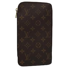Louis Vuitton-LOUIS VUITTON Monogram Travel Case LV Auth 105920-Monogram