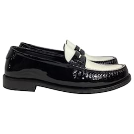 Saint Laurent- Saint Laurent Le Loafer Shoes in Black and White Patent Leather-Black