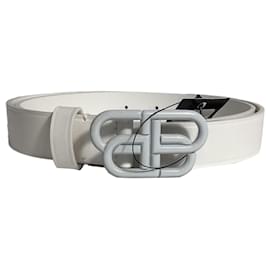 Balenciaga-Balenciaga BB Belt in White Leather-White,Cream