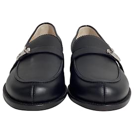 Christian Louboutin-Christian Louboutin Lock Me Loafers in Black Leather-Black