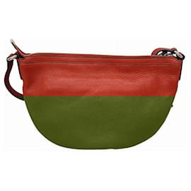 Gucci-Gucci Soho 308361 Interlocking G Tassel Red Shoulder Bag-Red