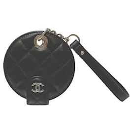 Chanel-Chanel Matelasse Handbag Charm-Black