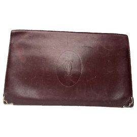 Bolso de cuero patentado burdeos de Cartier Burdeos
