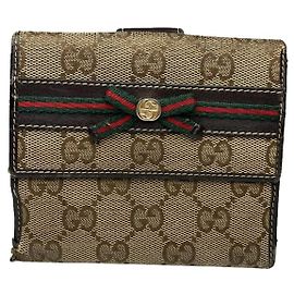 Carteira de couro bege entrelaçada da Gucci Bege
