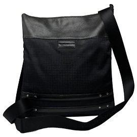 Givenchy 4G schwarze Lederhandtasche Schwarz