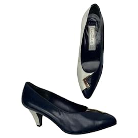 Givenchy White Leather Heel White