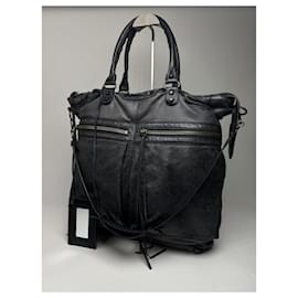 Balenciaga-BALENCIAGA Handbags T.  Leather-Navy blue