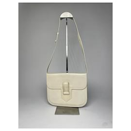 Yves Saint Laurent-YVES SAINT LAURENT Handbags T.  Leather-White
