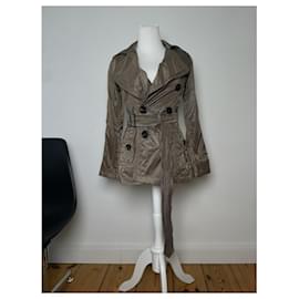 Burberry-BURBERRY Trench coats T.International S Polyester-Grey
