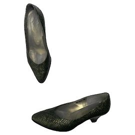 Yves Saint Laurent Green Leather Heel Green