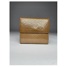 Louis Vuitton-LOUIS VUITTON Wallets T.  Patent leather-Brown