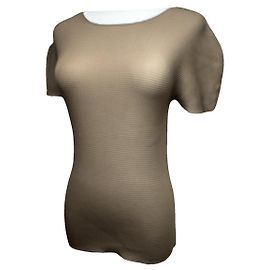 Haut en polyester marron Issey Miyake Marron
