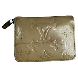 Louis Vuitton-LOUIS VUITTON Wallets T.  Leather-Yellow