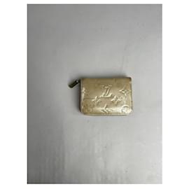 Louis Vuitton-LOUIS VUITTON Wallets T.  Leather-Yellow