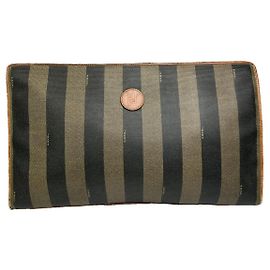 Fendi Baguette braune Leder-Clutch Braun