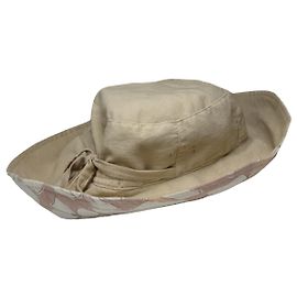 Beige Polyesterhut von Balenciaga Beige