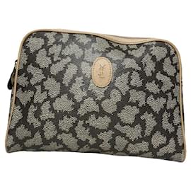 Yves Saint Laurent-YVES SAINT LAURENT Clutch bags T.  Leather-Black