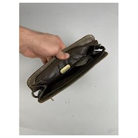 Autre Marque-MARIO VALENTINO Clutch bags T.  Leather-Brown