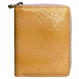 Cartera de cuero amarilla Zippy de Louis Vuitton Amarillo