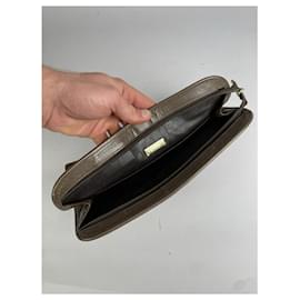 Autre Marque-MARIO VALENTINO Clutch bags T.  Leather-Brown