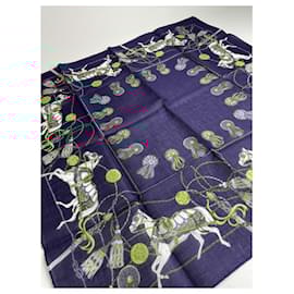 Céline-CELINE Scarves T.  Silk-Navy blue