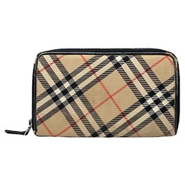 Burberry Beiger Leder Geldbörse Beige