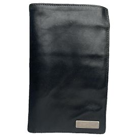 Fendi schwarze Lederhandtasche Schwarz
