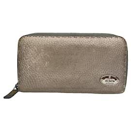 Fendi Silver Leather Wallet Silvery