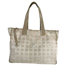 Sac à main en polyester beige Chanel Beige