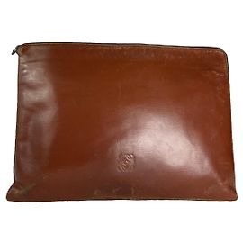 Pochette en cuir marron Loewe Puzzle Marron