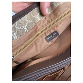 Autre Marque-ROBERTA DI CAMERINO Handbags T.  Leather-Beige