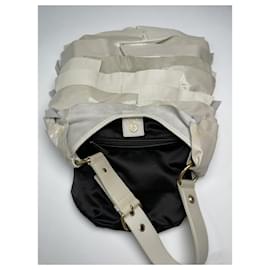 Yves Saint Laurent-YVES SAINT LAURENT Handbags T.  Leather-White