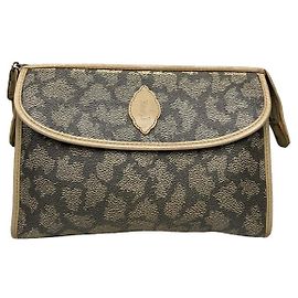 Clutch de couro preto Yves Saint Laurent Preto