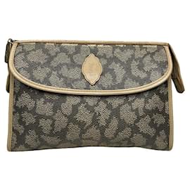 Pochette en cuir noir Yves Saint Laurent Noir
