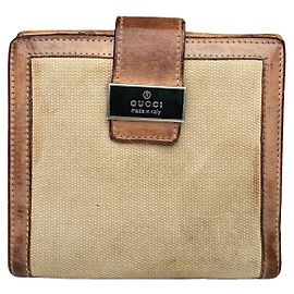 Gucci Interlocking Beige Leather Wallet Beige