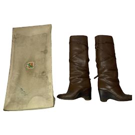 Bota de couro marrom Issey Miyake Marrom