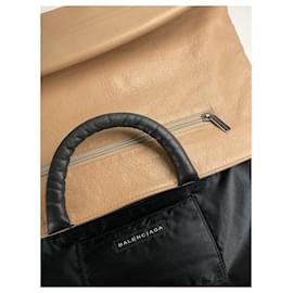 Balenciaga-BALENCIAGA Handbags T.  Leather-Brown