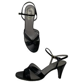 Dior schwarze Lederabsätze Schwarz