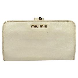 Miu Miu White Leather Wallet White