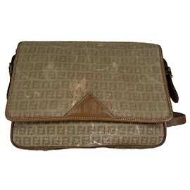 Fendi Baguette Beige Leather Handbag Beige